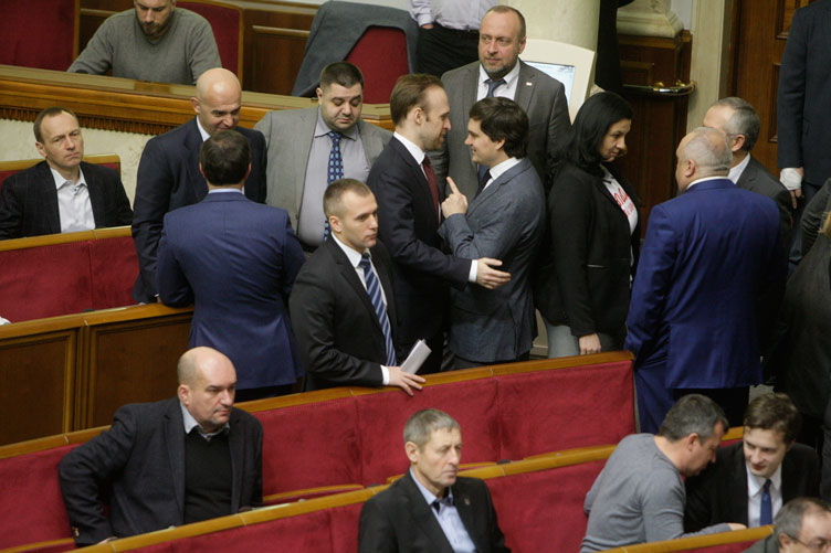 Валерий Писаренко (справа) еще 13 января убеждал заместителя главы АП Алексея Филатова, что судебную реформу следует проводить в соответствии с европейскими рекомендациями.