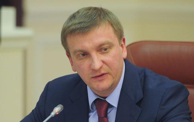 Министр юстиции Павел Петренко подчеркнул, что сегодня адвокатура в Украине находится в «спящем режиме».