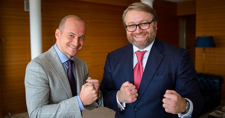 В Spenser & Kauffmann Валентин Загария (справа) стал старшим партнером. Юрий Петренко занял должность управляющего партнера компании.