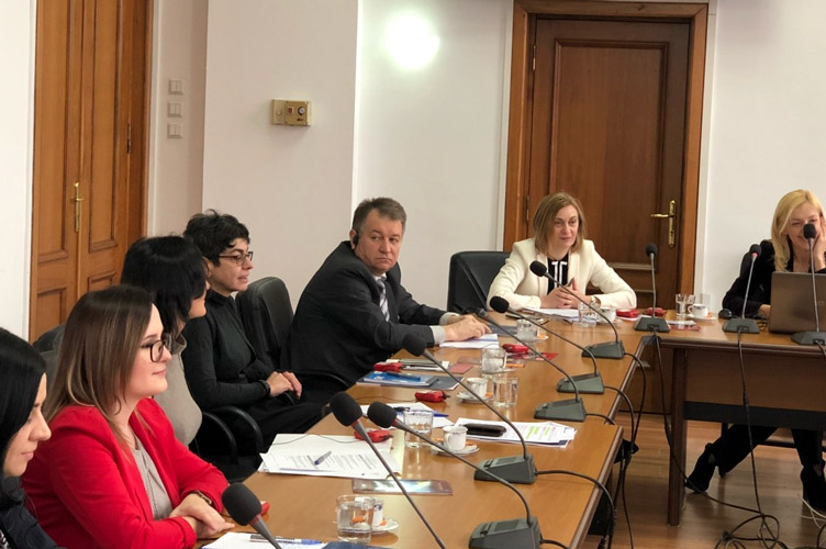 У перший день візиту інспектори ВРП відвідали Національний інститут магістратури Румунії, де починається кар’єра кожного із суддів та прокурорів.