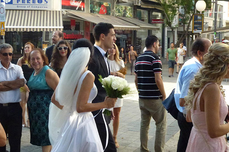 Влада Кіпру збирається виявляти шлюби, що укладаються не з любові, а з розрахунку.