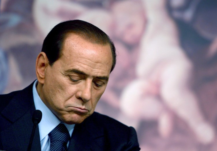 С.Берлусконі тепер має виплутуватися зі ще однієї скандальної справи.