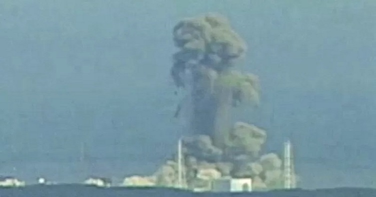 Взрыв водорода на третьем реакторе «Фукусимы», попавший на видео.