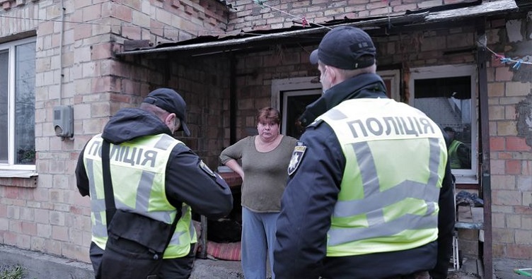 Защита потерпевших от домашнего насилия зависит и от того, как органы Национальной полиции реагируют на вызовы. Фото: hromadske.