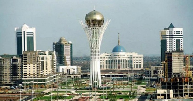 С 1997 года столицей Казахстана стала Акмола, которую вскоре переименовали в Астану, а через 20 лет — в Нур-Султан.