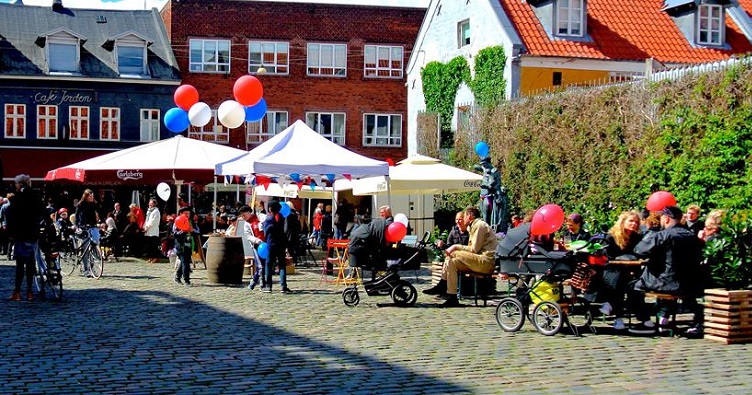 Орхус является вторым по величине и старейшим городом Дании, а также крупнейшим культурным и образовательным центром.