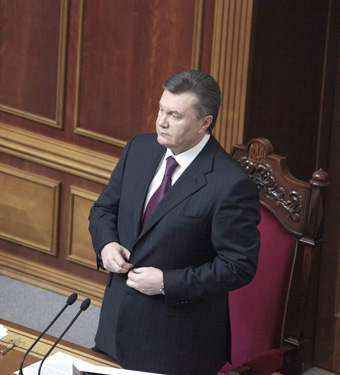 В.Янукович нагадав більшості про реформаторські завдання, а опозиції — про обов’язок працювати в парламенті.
