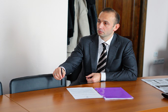 А.Ємельянов очолив уже другий столичний суд.

