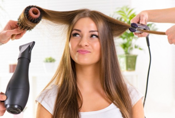 Венесуельським жінкам варто забути про фен: їм краще пасує волосся, висушене природним способом. До того ж це економить електроенергію.