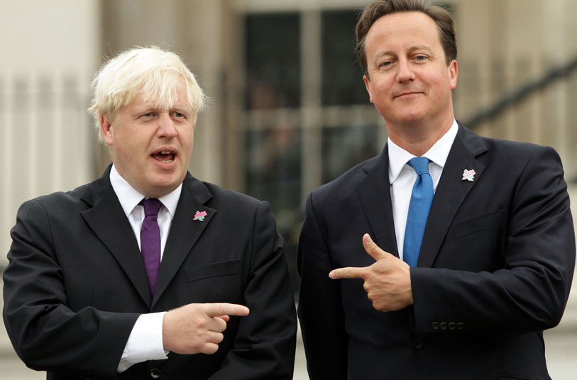 Крісло Д.Кемерона (праворуч) букмекери готують його однокашникові по Ітонському коледжу і одному з ярих прихильників Brexit Борису Джонсону.