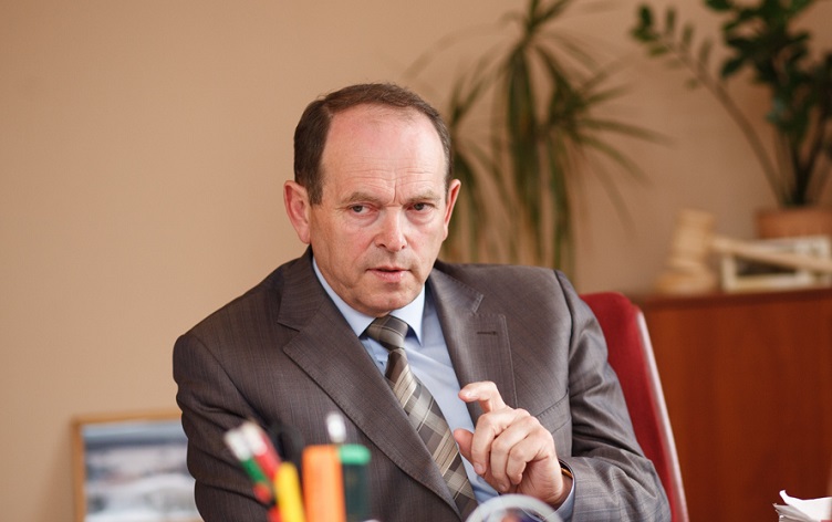 За результатами таємного голосування головою суду повторно обрано Богдана Гриновецького.