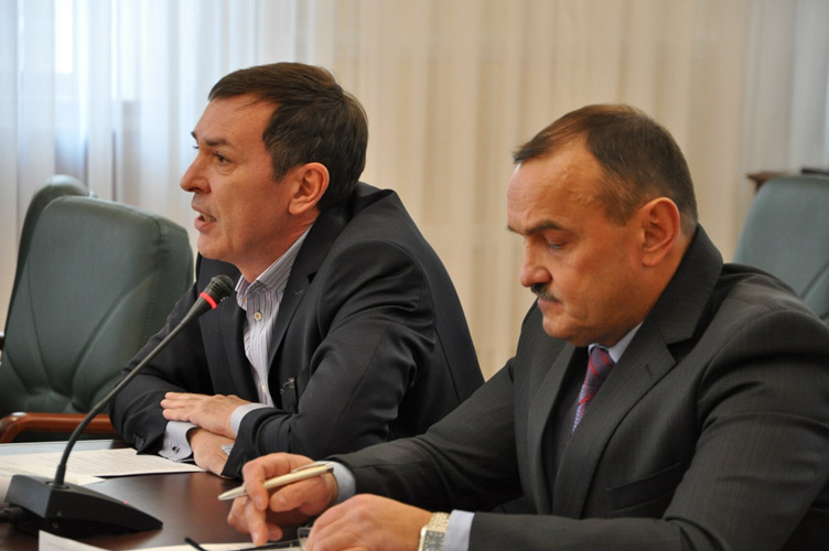 Адвокати Любомира Головатюка заявили, що це клопотання є помстою Генпрокуратури.