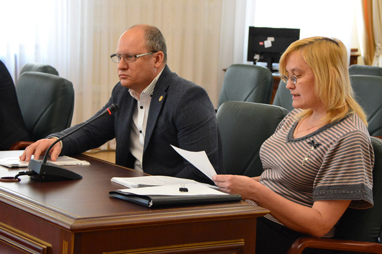 Наталія Кириченко так і не змогла переконати членів Ради, що її ухвала цілком відповідає вимогам закону.