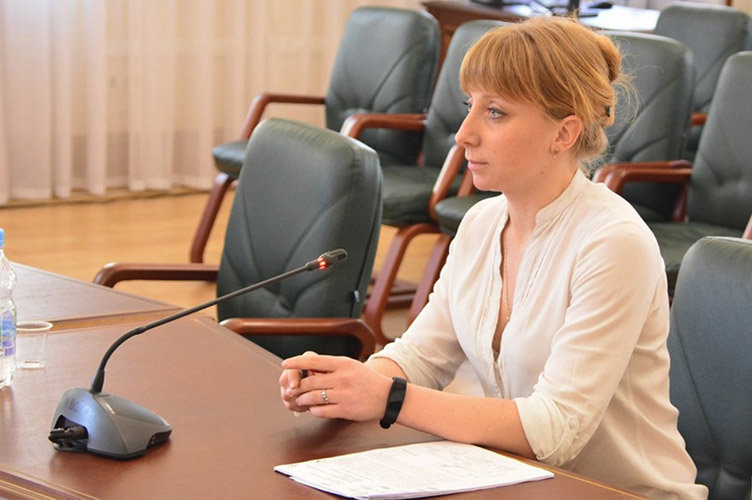 Олена Нечипоренко стверджувала, що здогадатися про підкуп потерпілого їй завадило виконання обов’язків заступника керівника прокуратури.