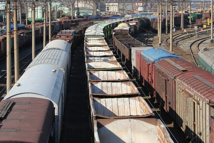 Чтобы защитить свои права, владельцы товаров в спорах с железнодорожниками должны обращать внимание на начало течения исковой давности.