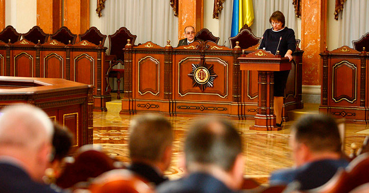 Публичные высказывания Председателя ВС В.Данишевской недавно также были предметом рассмотрения САУ