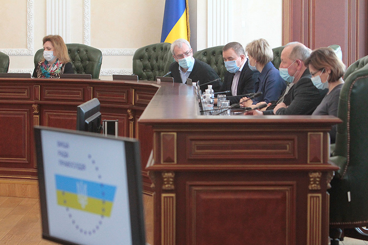 ВРП відзвітувала про свою діяльність за минулий рік. Як зауважують члени Ради, найбільше труднощів виникало з реалізацією власних повноважень.