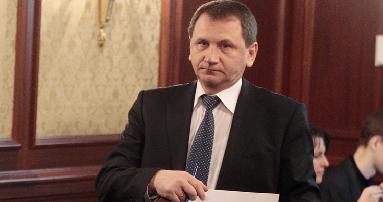 Олег Ткачук — доктор юридических наук, полковник юстиции в отставке.