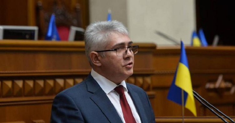 Микола Мороз переконав нардепів, що гідно представлятиме їх у складі ВРП. Фото: ВР