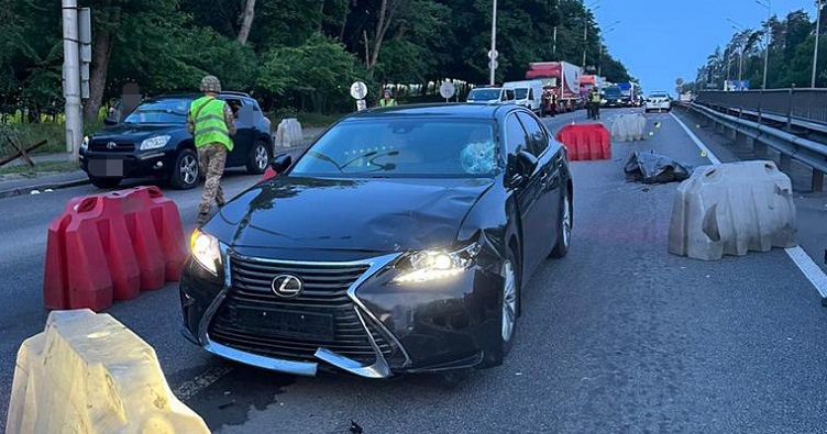 Трагедія трапилася на одному з блокпостів у Києві.