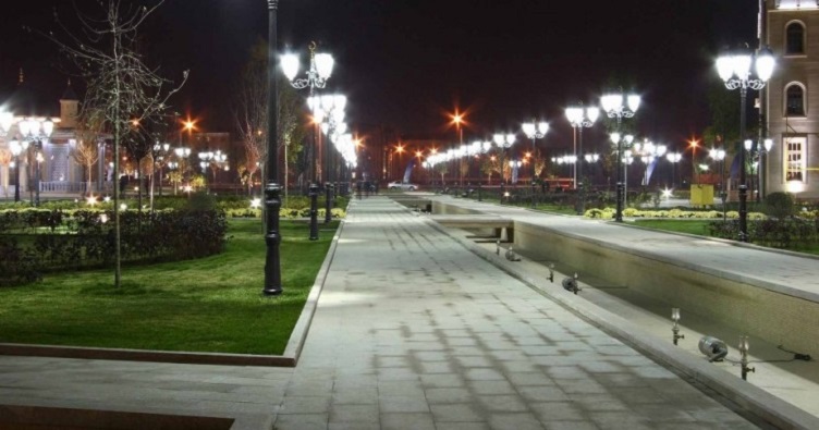 В Україні ртутні лампи широко використовуються, наприклад, для вуличного освітлення.