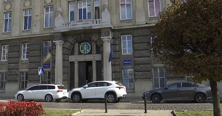 Аби не пропустити новини судової практики, підписуйтеся на Телеграм-канал «ЗіБ». Для цього натисність на зображення.