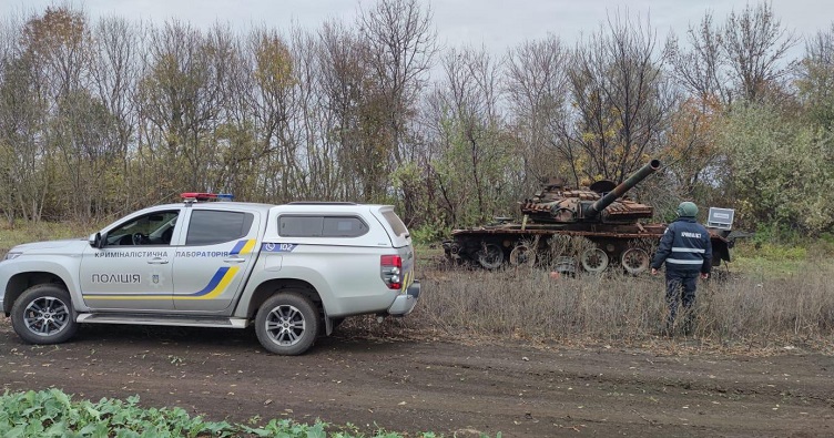 Під час воєнних дій ідентифікувати зброю чи вибухотехнічні пристрої можна і без експертів, достатньо звернутися до військових.