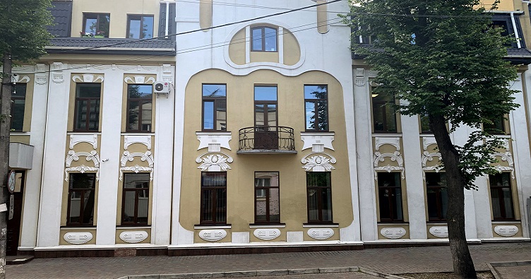 Наразі у Рівненському ОАС працює 14 суддів із 17 за штатом.
