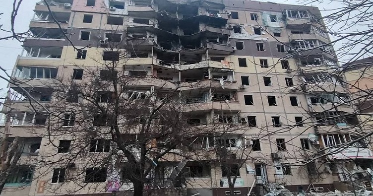 Наслідки ракетної атаки по Кривому Рогу. Фото: Дніпропетровська ОВА.