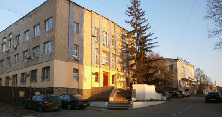 У Васильківському міськрайонному суді Київської області  наразіє 7 суддів, а навантаження— для 17.