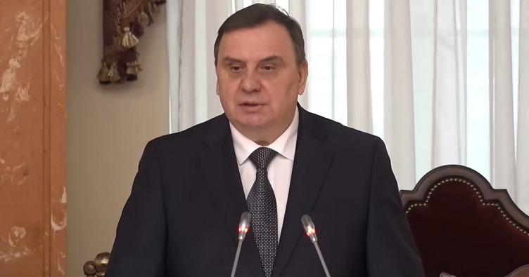 Станислав Кравченко, Председатель Верховного Суда.