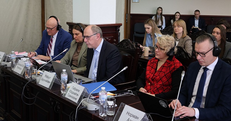 Аби підписатися на телеграм-канал «ЗіБ» та знати більше про новини судової системи, натисніть на зображення.