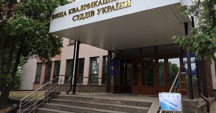 Аби підписатися на телеграм-канал «ЗіБ» та знати більше про новини судової системи, натисніть на зображення.