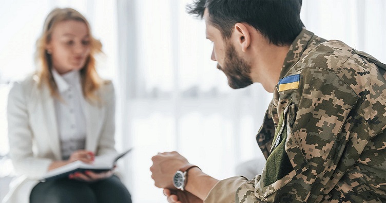 Під час воєнного стану учасників бойових дій прийматимуть на держслужбу не тільки без конкурсу, а й без співбесід.