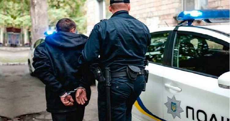 Наразі виконуються менше половини ухвал про привід обвинуваченого або свідка.