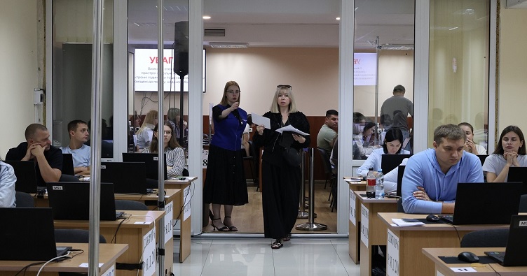 Чтобы ознакомиться с кодированными результатами тестирования по состоянию на 12 сентября, нажмите на изображение.