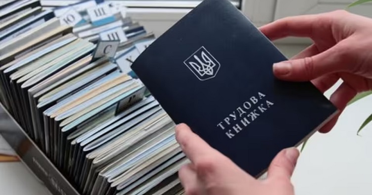 Працівника, який півроку не виходить на зв’язок із роботодавцем, можна звільнити без його відома.