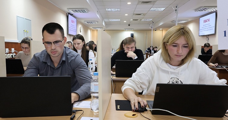Аби ознайомитися із кодованими результатами тестування кандидатів до ВАКС, натисніть на зображення.