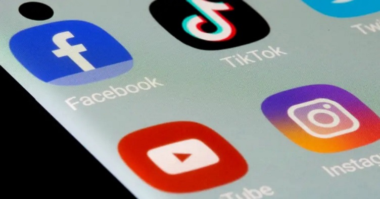 В європейського регулятора виникли нові претензії до Facebook, TikTok та Instagram. Фото: Dado Ruvic/REUTERS