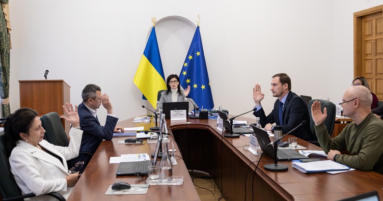 Аудиторы РП обнаружили около миллиарда гривен, которые ГСАУ вернула как неиспользованные в бюджет, что можно было направить на строительство и ремонт судов.