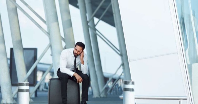 Всі плани можуть розбитись вщент, коли виявляється, що в Україні ти все ще одружений.