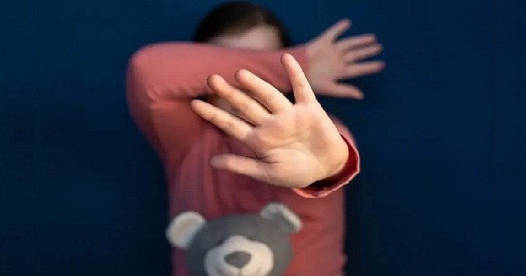 Сексуальные преступления против несовершеннолетних, по статистике, касаются каждого пятого ребенка в ЕС. 