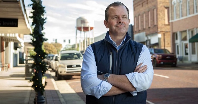 Сотрудники Fibrebond запомнят Грэма Уокера как щедрого руководителя, не поскупившегося поделиться с ними доходом от продажи.