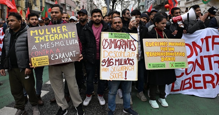 В уряду Португалії вистачає проблем із тими мігрантами, що є та які виходять на протести проти умов перебування в країні.