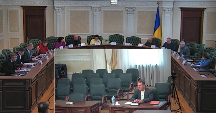 ВРП чотири рази під різними приводами залишала без розгляду заяву Антона Чернушенка про відставку.