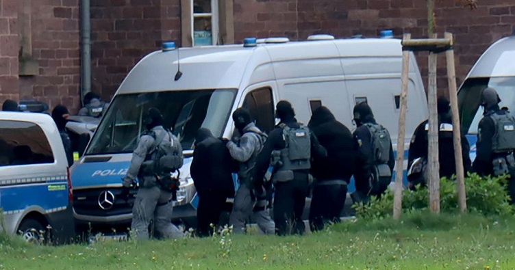 У листопаді 2024 року в ході спільної поліцейської операції в Німеччині, Австрії та Польщі було затримано 8 членів угруповання.