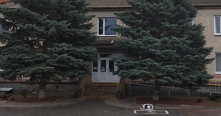 У Дергачівському районному суді наразі працює 8 суддів із 10 за штатом, а навантаження, за нормативами, — удвічі вище.