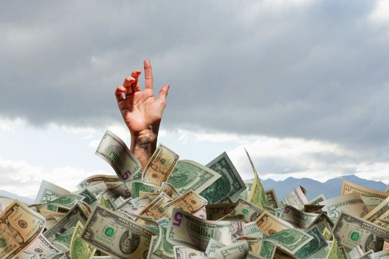 Автор вважає, що відсутність чіткої верхньої межі застави відкриває простір для порушення права на свободу та особисту недоторканність.