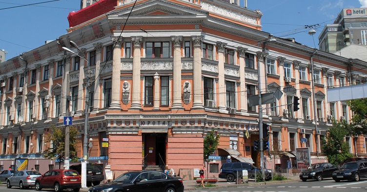 У Господарському суді Київської області наразі є 22 судді із 30 за штатним розписом.