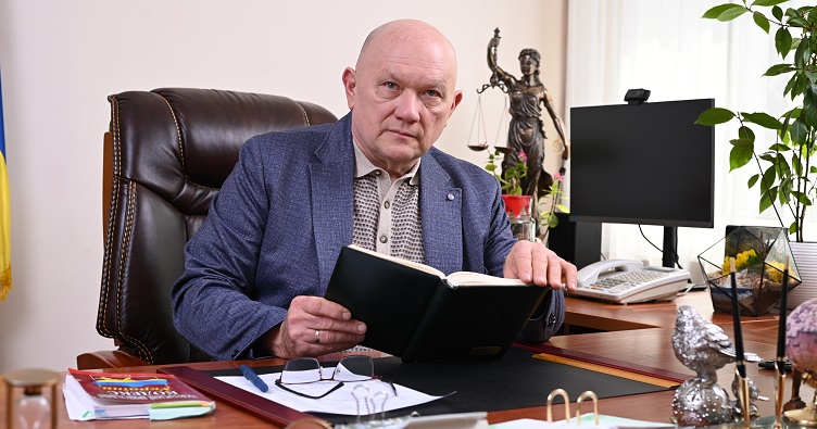 Аби підписатися на телеграм-канал «ЗіБ» та знати більше про новини судової системи, натисніть на зображення.